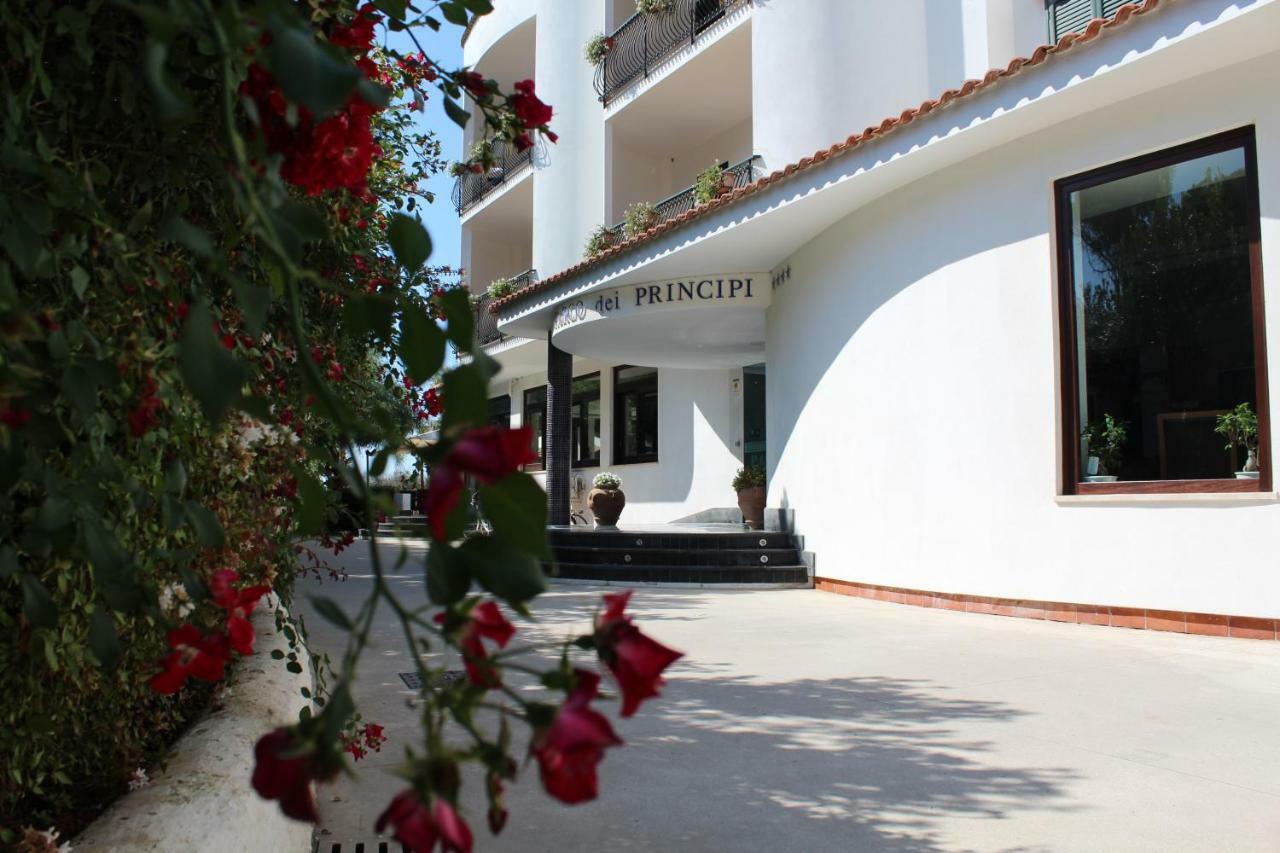 Parco Dei Principi 호텔 파이스툼 외부 사진